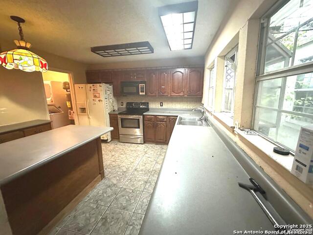 Image 12 of 31 For 1326 Klondike