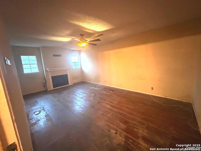 Image 16 of 31 For 1326 Klondike