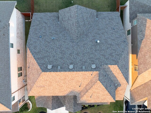 Image 26 of 30 For 24814 Resort