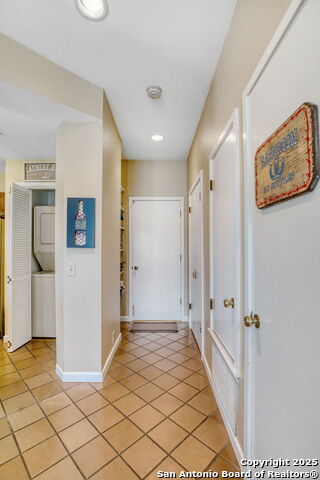 Listing photo id 11 for 805 Loop 534  122