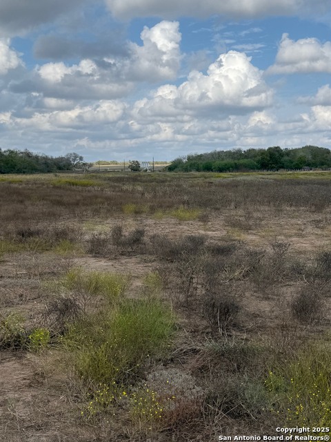 Image 18 of 23 For 00 Simpson Ranch Rd