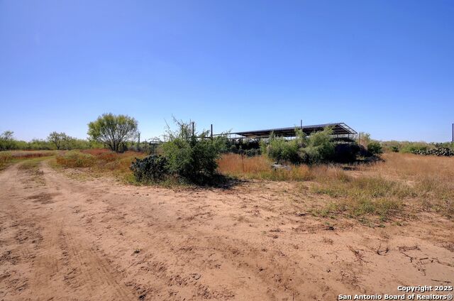 Image 23 of 31 For 416 County Rd 125