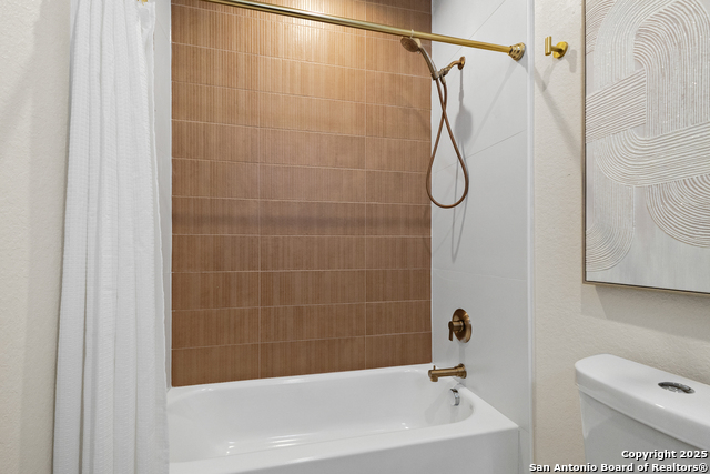 Image 24 of 42 For 235 Oelkers