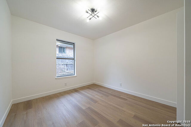 Image 20 of 42 For 6306 Lakewood