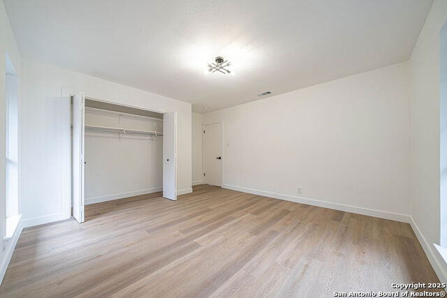 Image 23 of 42 For 6306 Lakewood