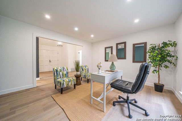 Image 7 of 42 For 6306 Lakewood