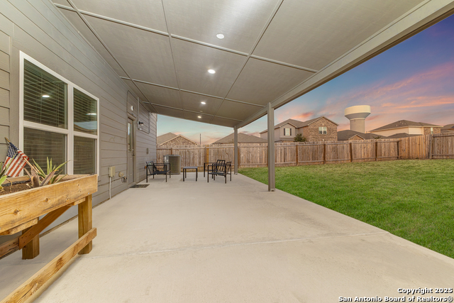 Image 34 of 37 For 15102 Jetfire