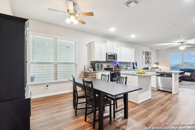 Image 7 of 28 For 10430 Barbeque Bay