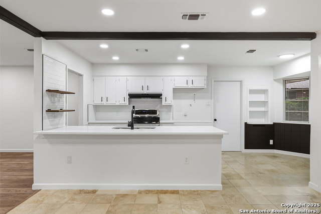 Image 11 of 37 For 310 Quivira  