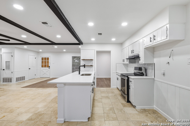 Image 13 of 37 For 310 Quivira  