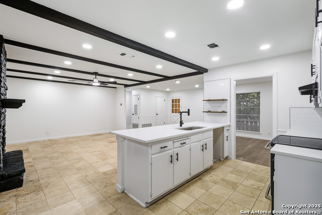 Image 14 of 37 For 310 Quivira  