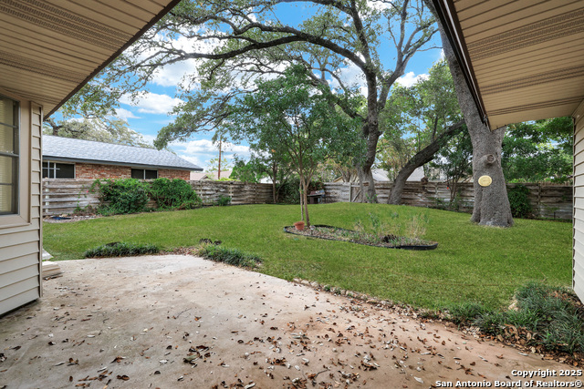 Image 34 of 37 For 310 Quivira  