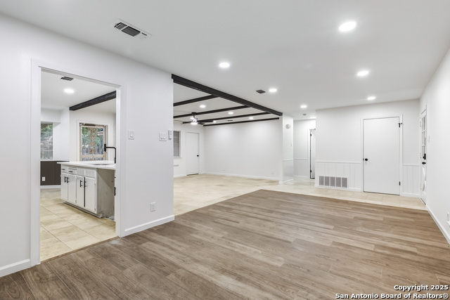 Image 6 of 37 For 310 Quivira  