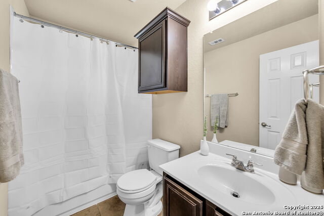 Image 10 of 25 For 945 Lauren