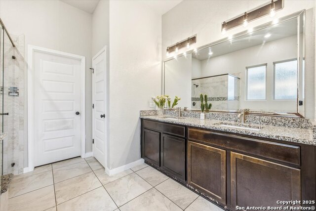 Image 19 of 39 For 22602 Carriage