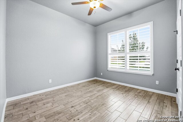 Image 22 of 39 For 22602 Carriage