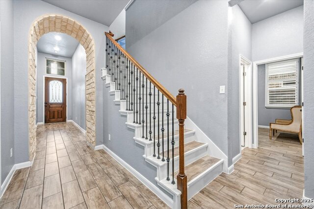 Image 27 of 39 For 22602 Carriage