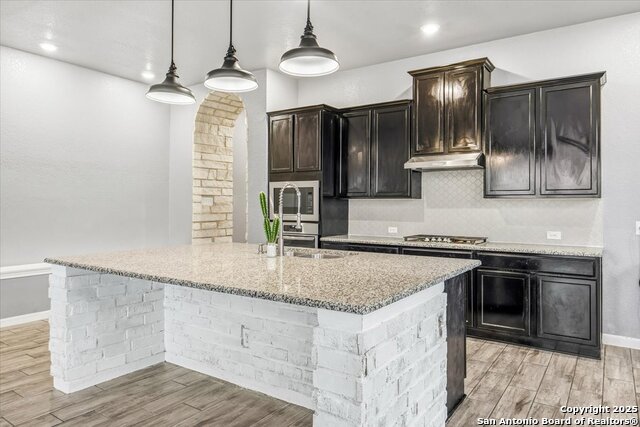 Image 6 of 39 For 22602 Carriage