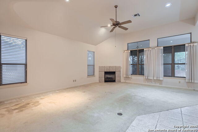 Image 14 of 29 For 18522 Emerald Forest