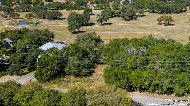 Listing photo id 5 for 251 Watts  