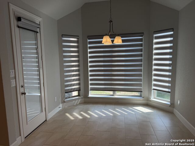 Image 14 of 32 For 22818 Denali