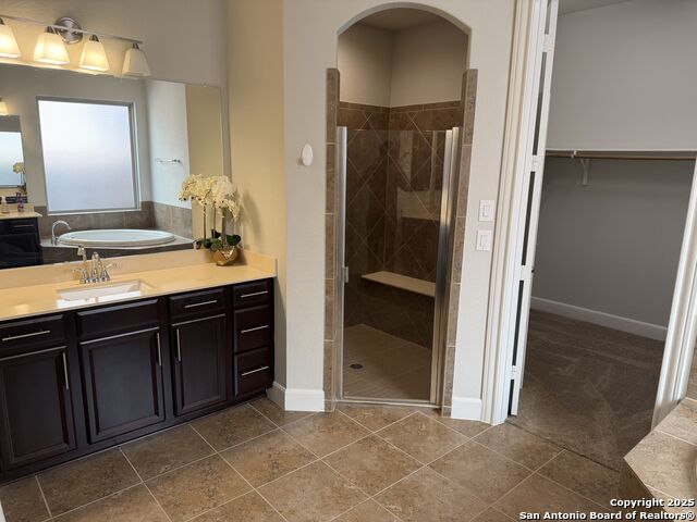 Image 18 of 32 For 22818 Denali