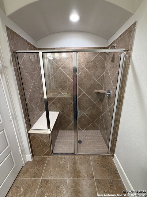 Image 21 of 32 For 22818 Denali