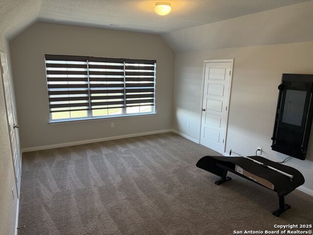 Image 25 of 32 For 22818 Denali