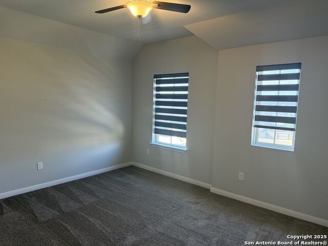 Image 26 of 32 For 22818 Denali