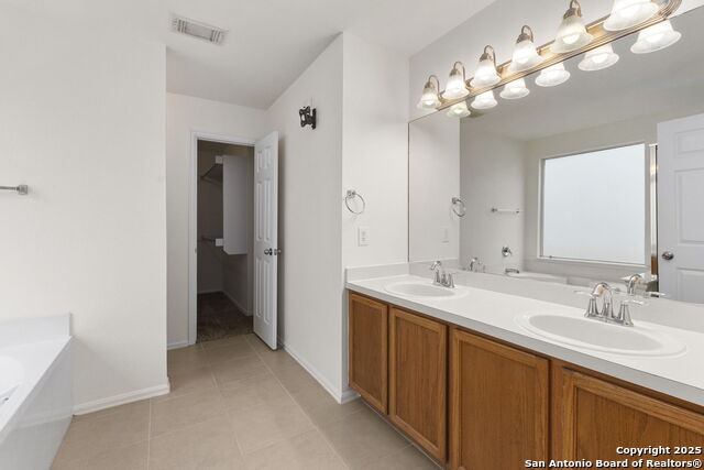 Image 31 of 48 For 9466 Mulberry Path