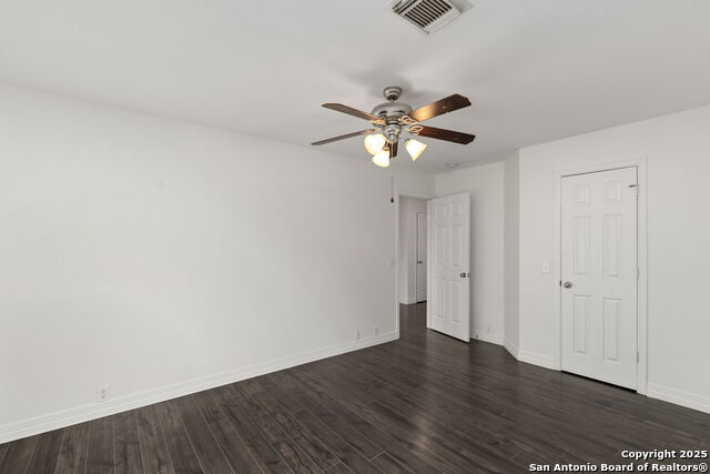 Image 37 of 48 For 9466 Mulberry Path