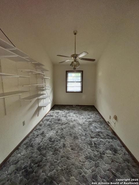 Image 13 of 20 For 333 Tamarack