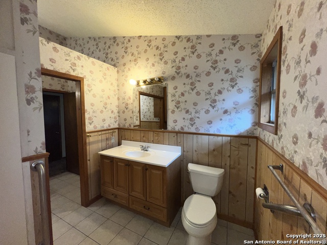 Image 15 of 20 For 333 Tamarack