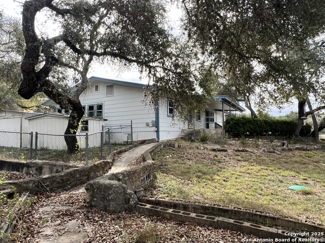 Image 5 of 20 For 333 Tamarack