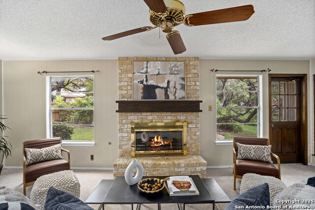 Image 13 of 42 For 2527 Cedar Glen