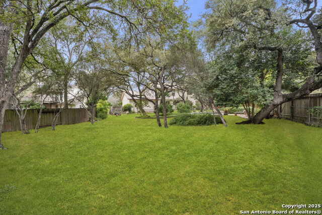 Image 37 of 42 For 2527 Cedar Glen