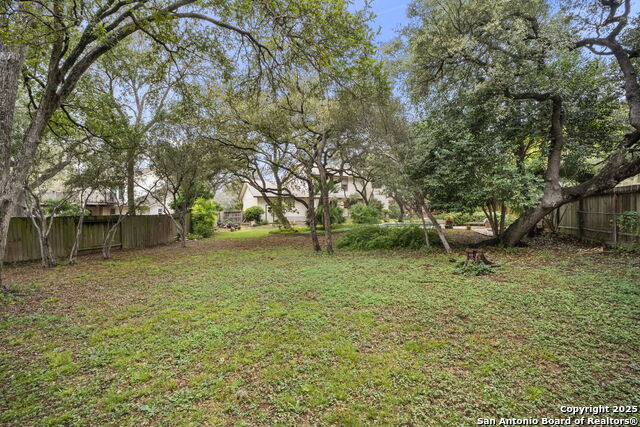 Image 38 of 42 For 2527 Cedar Glen