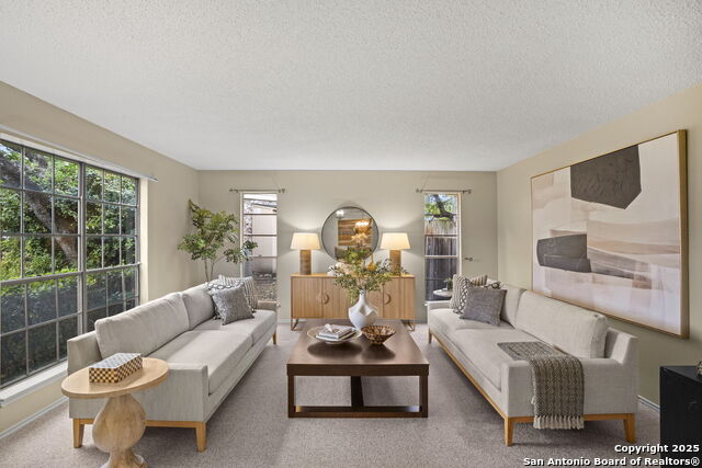 Image 5 of 42 For 2527 Cedar Glen