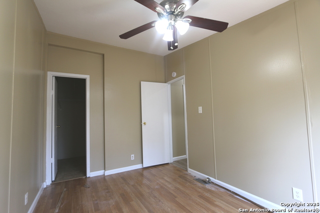 Image 18 of 28 For 221 Lost Trail