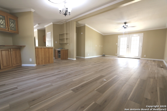 Image 6 of 28 For 221 Lost Trail