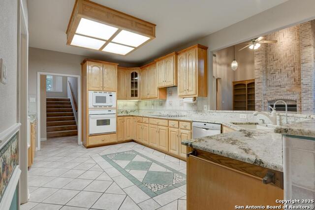 Image 15 of 48 For 508 Breathless View