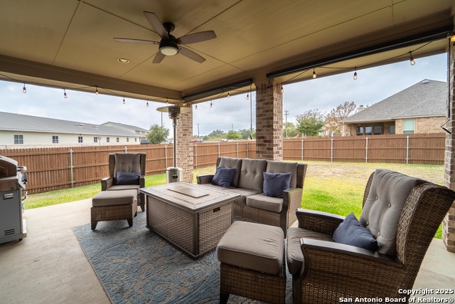 Image 23 of 24 For 30605 Holstein