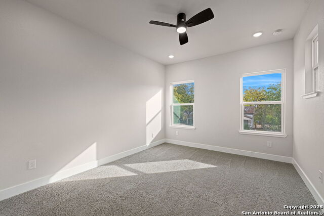 Listing photo id 33 for 114 Packard  