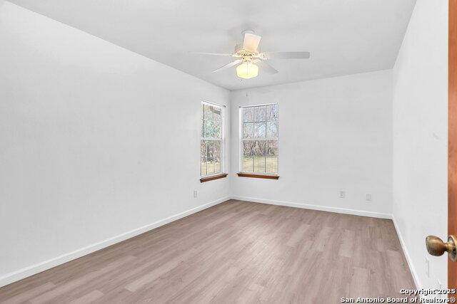 Image 13 of 23 For 612 Theissen E