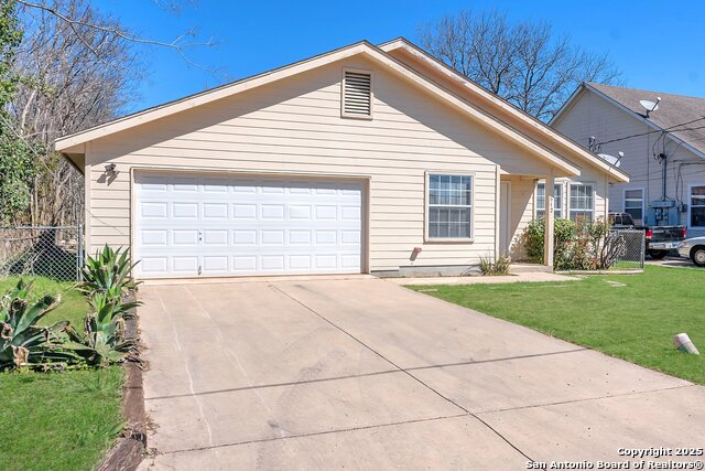 Image 3 of 23 For 612 Theissen E