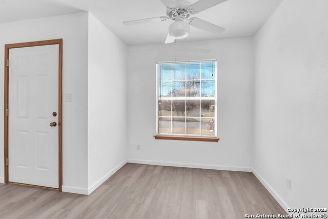 Image 9 of 23 For 612 Theissen E