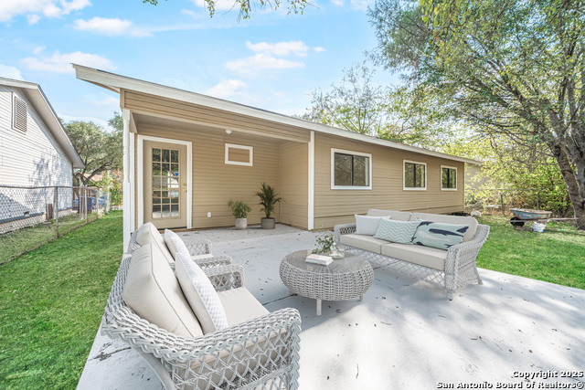 Image 28 of 33 For 5931 Glacier Sun