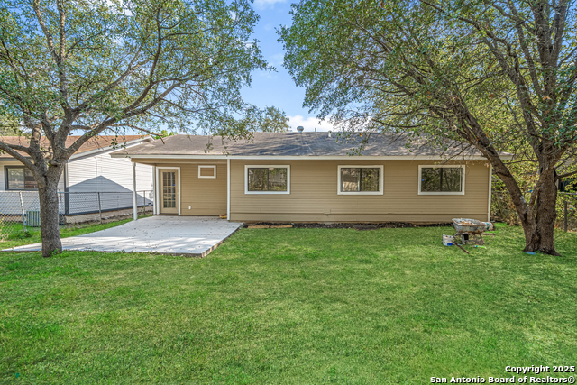 Image 29 of 33 For 5931 Glacier Sun