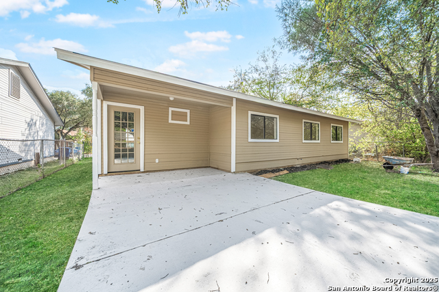 Image 31 of 33 For 5931 Glacier Sun