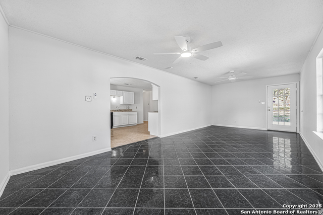 Image 6 of 33 For 5931 Glacier Sun